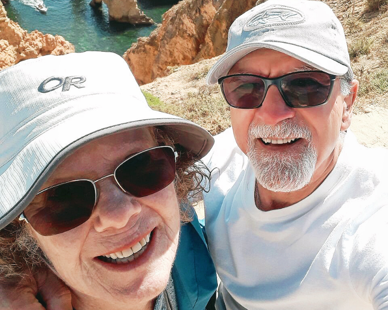 LAGOS (Portugal) - Joyce e Rangel, aproveitaram o melhor do Algarve e de Portugal com tranquilidade.